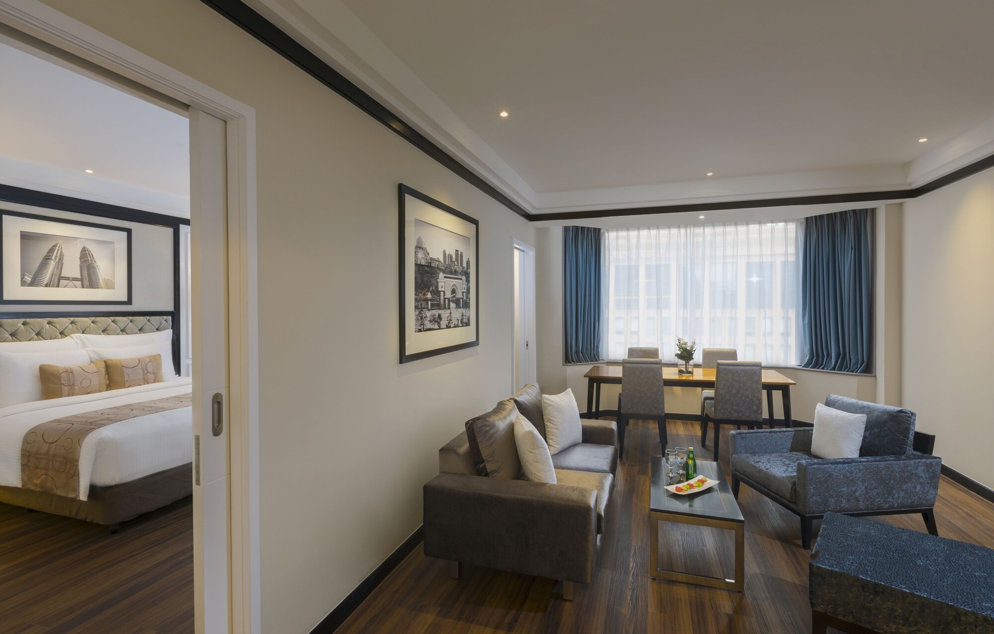 ذا ليفل سويت